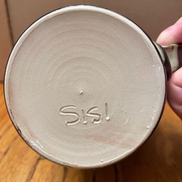 Handcrafted artisan pottery mug - brown and more lime green colors - holds @ 1.6 - Picture 4 of 9